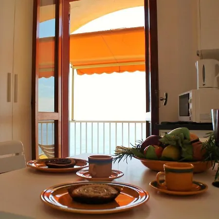 Studio Fur 2 Personen Ca 25 M In Moneglia, Italienische Riviera Italienische Westkuste Apartmán *